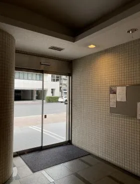 ハーブ神田ビルの外観
