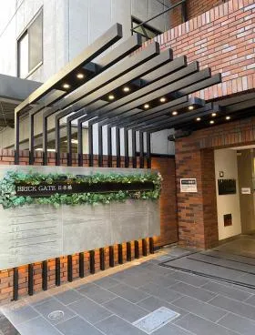 BRICK GATE 日本橋の外観