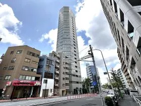 インテック88ビルの外観