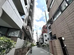 インテック88ビルの外観