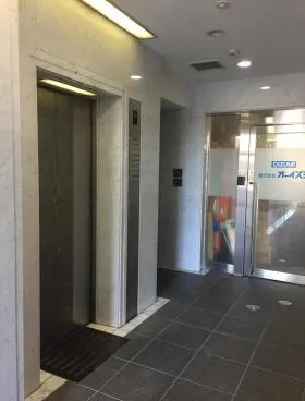 吉敷町スクエアビルの外観