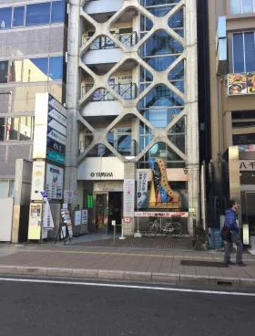 ニコニコ堂大宮本店ビルの外観