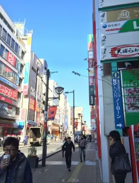 大宮あづまビルの外観