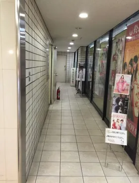 大宮イーストビルの外観