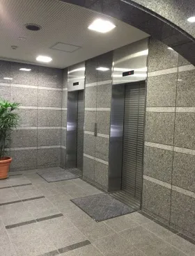YKビルの外観