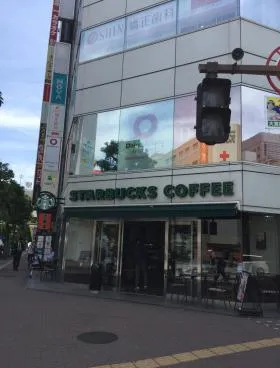 NYビルの外観
