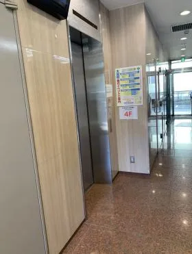 高井ビルの外観