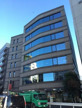 大宮西口大栄ビルの外観