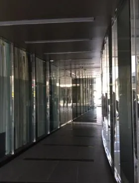 ウノビルの外観