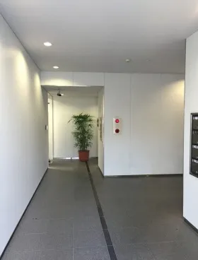 鐘塚ビルの外観