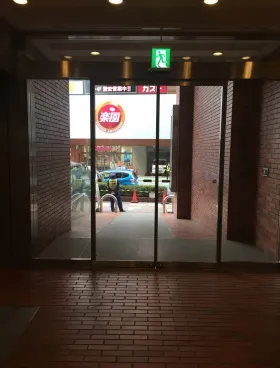 大宮マルゼンビルの外観