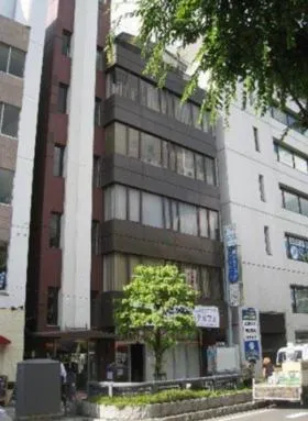 小沢ビルの外観