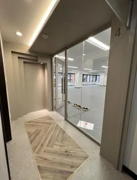 髙島屋THビル北館(旧:ムツミビルディング)の外観