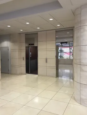 大宮仲町センタービルの外観