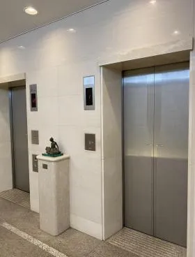 神保町101ビルの外観