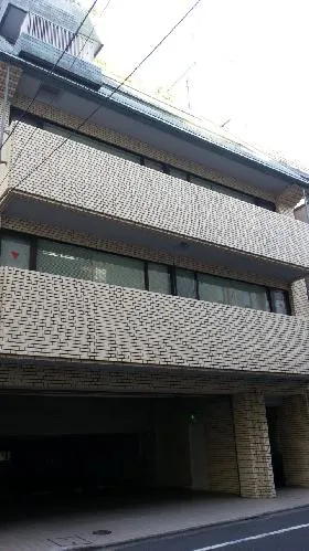林三番町ビルの外観