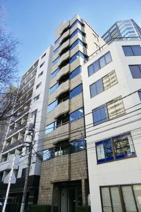 銀一パークビルの外観