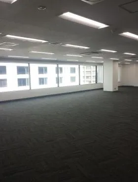 赤坂中西ビルの外観