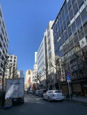 川島ビルの外観