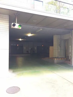 HF横浜山下ビルディング旧)プライムタワー横浜の外観