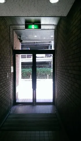 鶴屋町共同(SY)ビルの外観