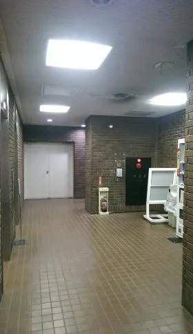 鶴屋町共同(SY)ビルの外観
