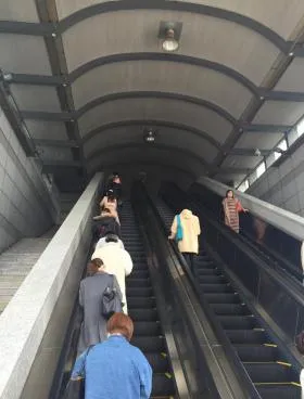 ヒューリックみなとみらいビルの外観