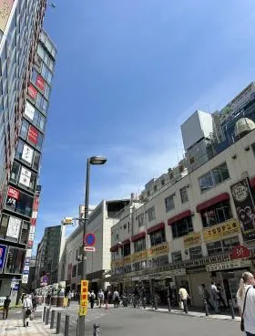 Akiba1131ビルの外観