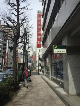 LIST EAST BLD.(旧:横浜第1有楽の外観