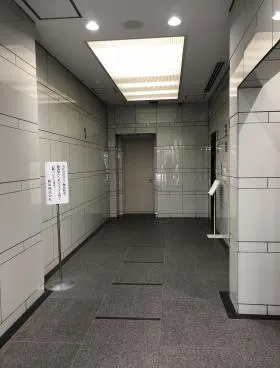 三井住友銀行都立大学駅前ビルの外観