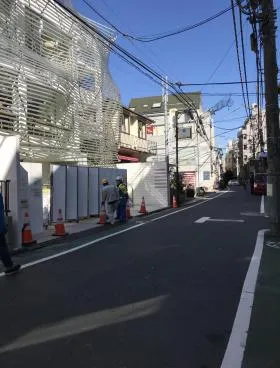 Dear神宮前ビルの外観