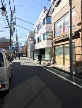 Dear神宮前ビルの外観