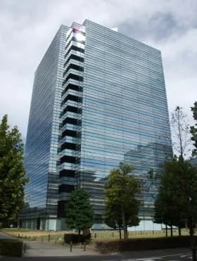 GRC横浜ベイリサーチパーク(旧:テクノウェイブ100)の外観