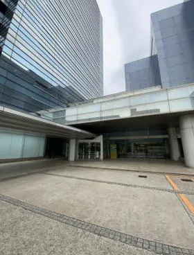 GRC横浜ベイリサーチパーク(旧:テクノウェイブ100)の外観