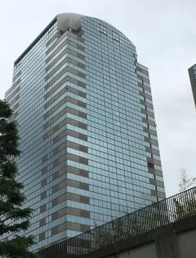 住友ケミカルエンジニアリングセンター(SCEC)ビルの外観