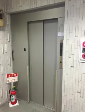 アローム赤坂の外観
