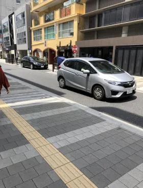 YSビルの外観