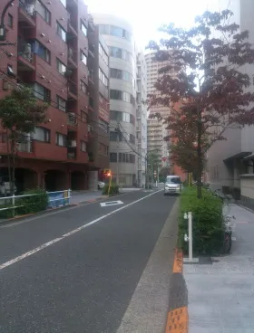 マーキュリースクエアの外観