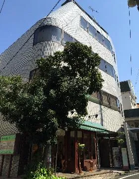 坂本DCビルの外観