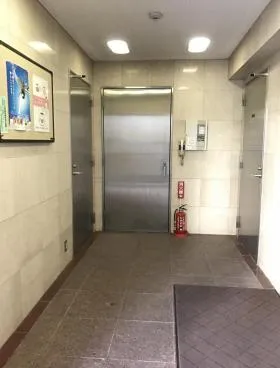 坂本DCビルの外観