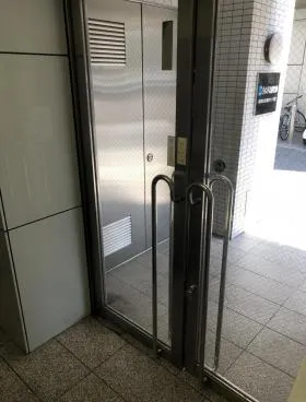 ウィンド北新宿ビルの外観