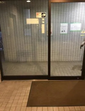 ATエミネンスビルの外観