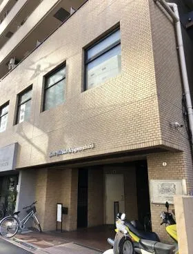 ライオンズマンション市谷薬王寺町ビルの外観