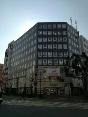 横浜尾上町ビルの外観