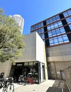 六本木ヒルズけやき坂テラスの外観