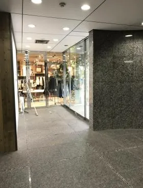 南青山シティビルの外観
