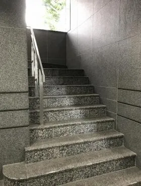 南青山シティビルの外観
