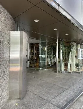 南青山シティビルの外観