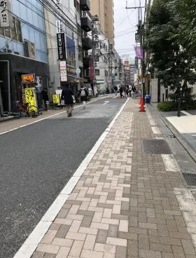 Uni-works新宿御苑(旧:第3タケビル)の外観