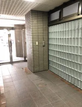 瀧山ビルの外観